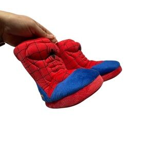 5/$25 Toddler size 9/10 Red and Blue Spider-Man Plush Slippers- new